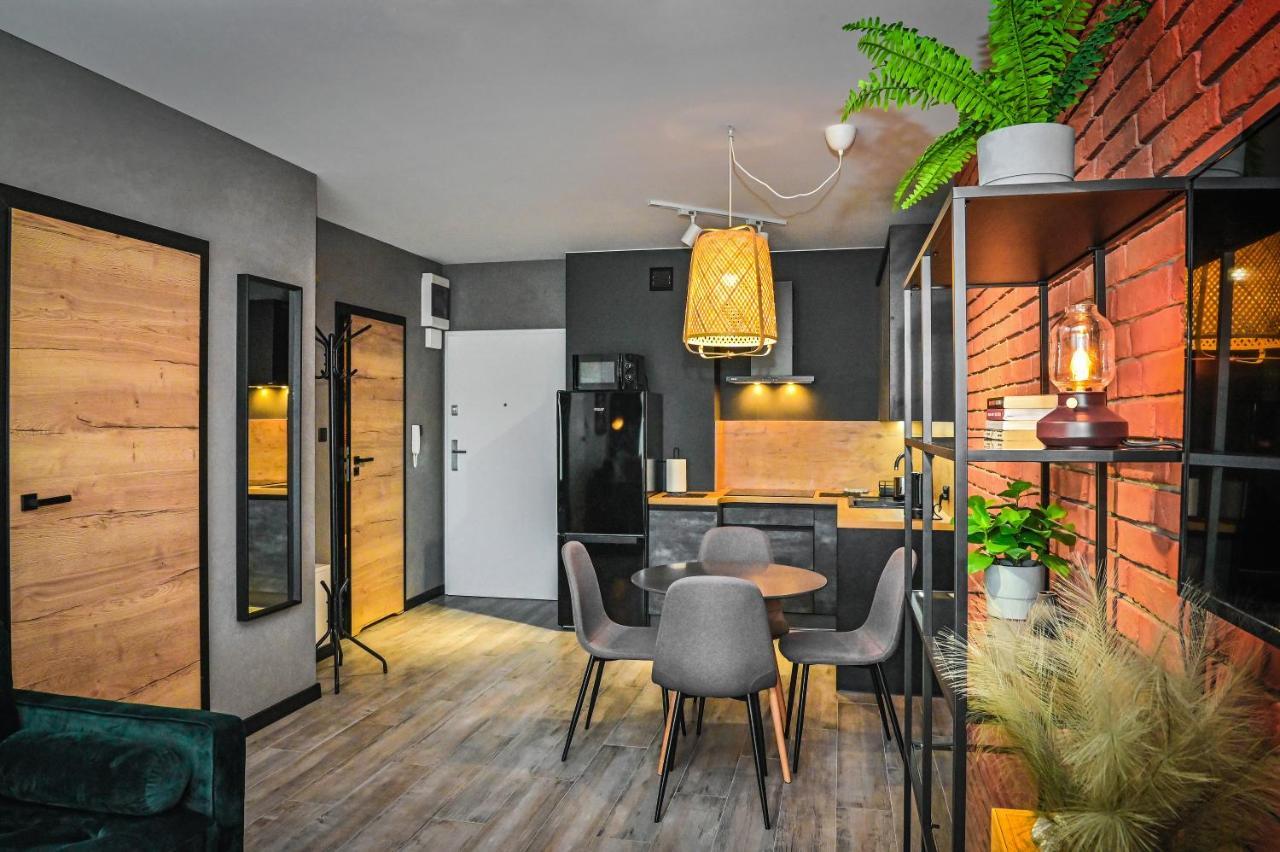 Apartament Loftspa Ustrzyki Dolne Buitenkant foto